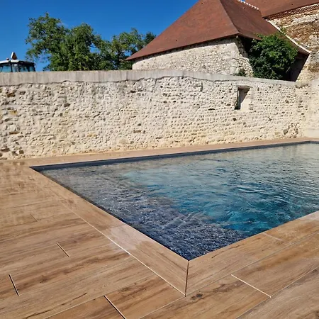 De Charme A Avec Piscine, Terrasse Et Confort Inclus - Fr-1-489-567